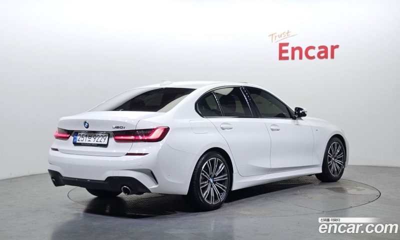 BMW 3-Series i320 M Sport