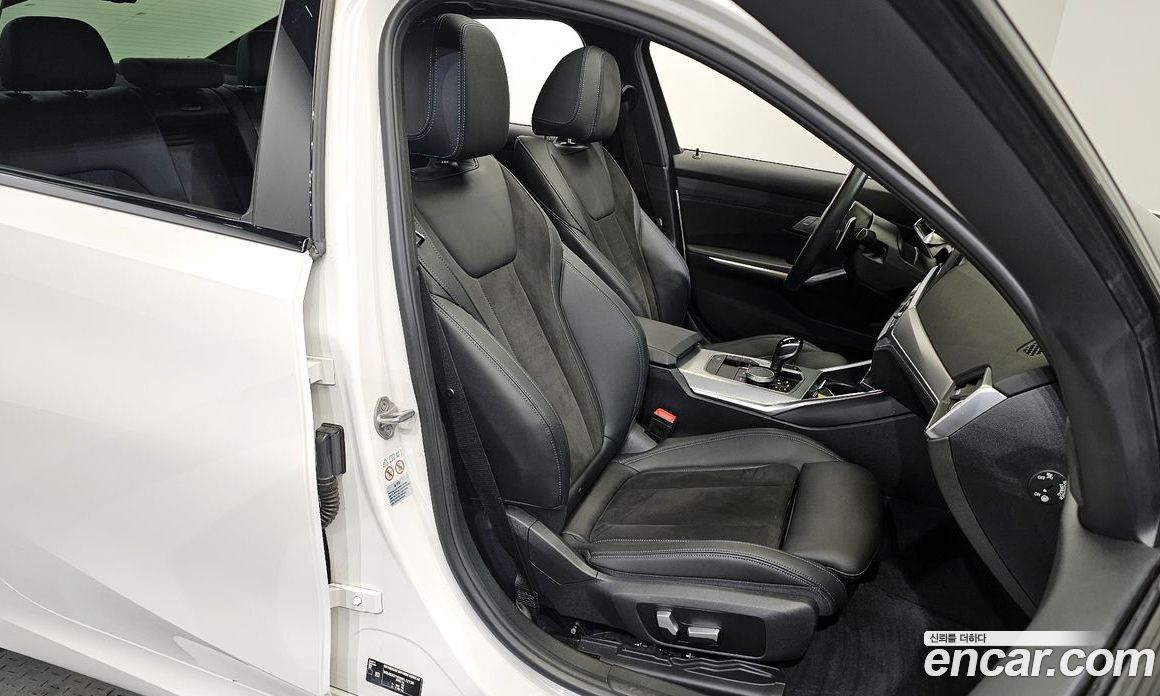 BMW 3-Series i320 M Sport