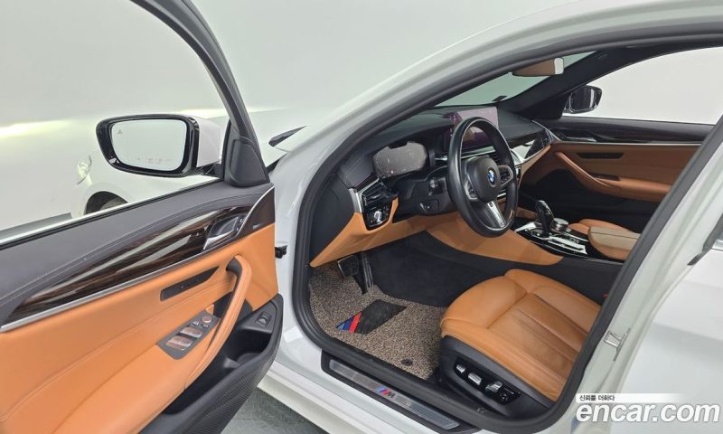 BMW 5-Series i520 M Sport