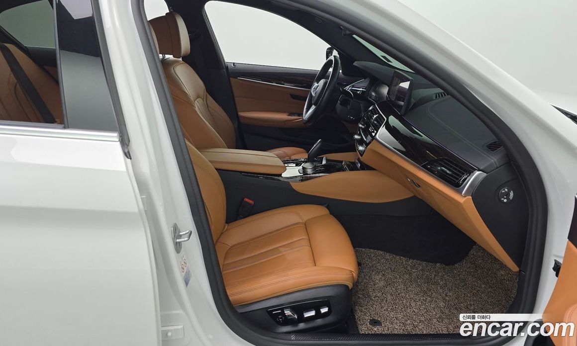BMW 5-Series i520 M Sport