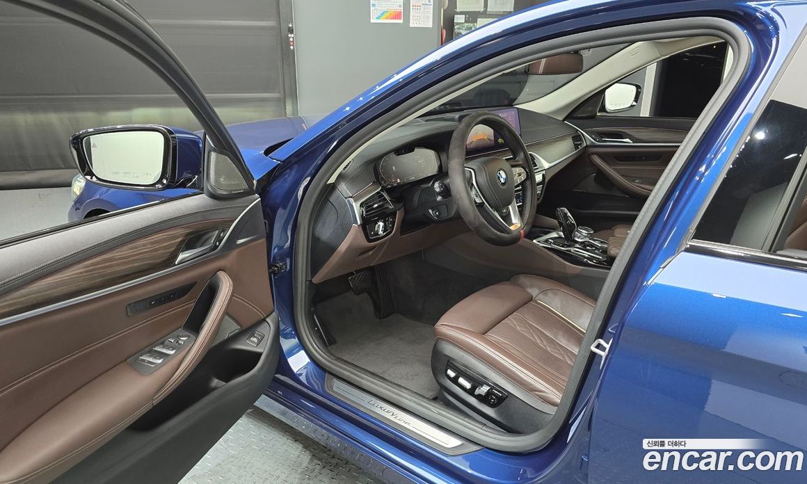 BMW 5-Series i530 Luxury