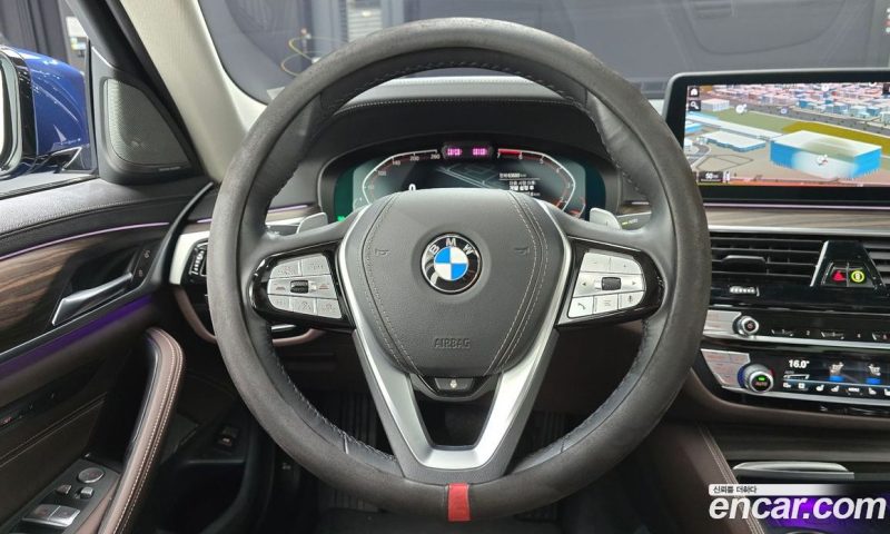 BMW 5-Series i530 Luxury