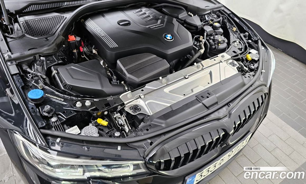 BMW 3-Series i320 M Sport