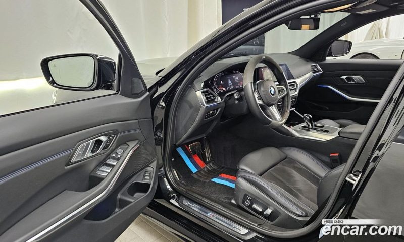 BMW 3-Series i320 M Sport