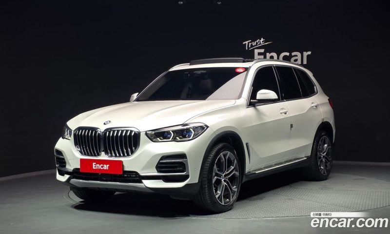 BMW X5 xDrive i40 xLine