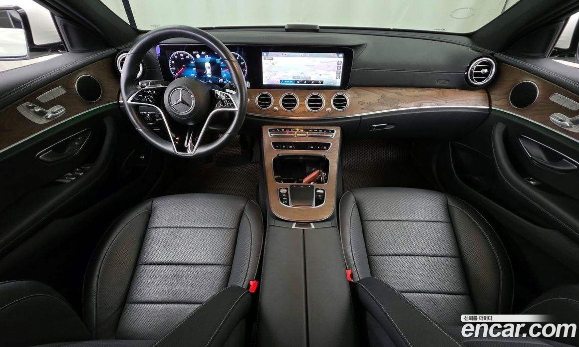 Mercedes Benz E-Class E250 Exclusive