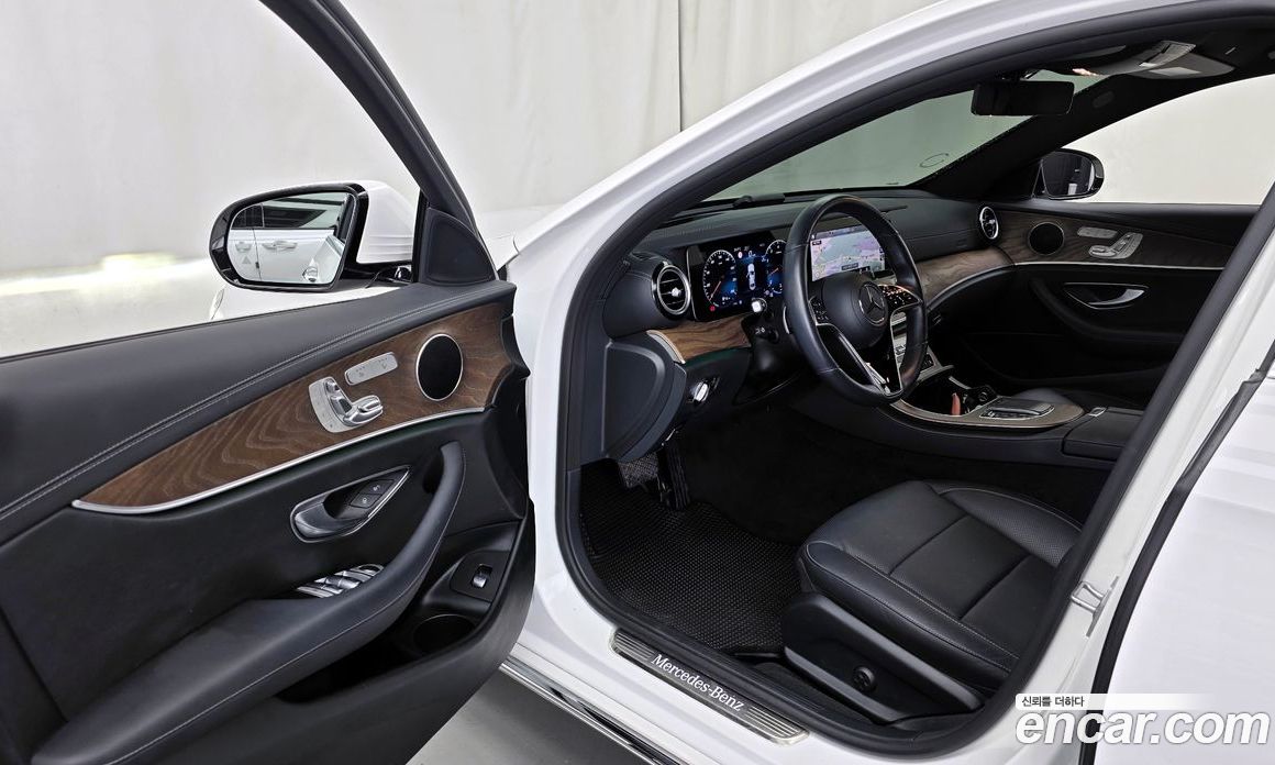 Mercedes Benz E-Class E250 Exclusive