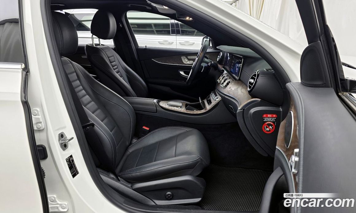 Mercedes Benz E-Class E250 Exclusive
