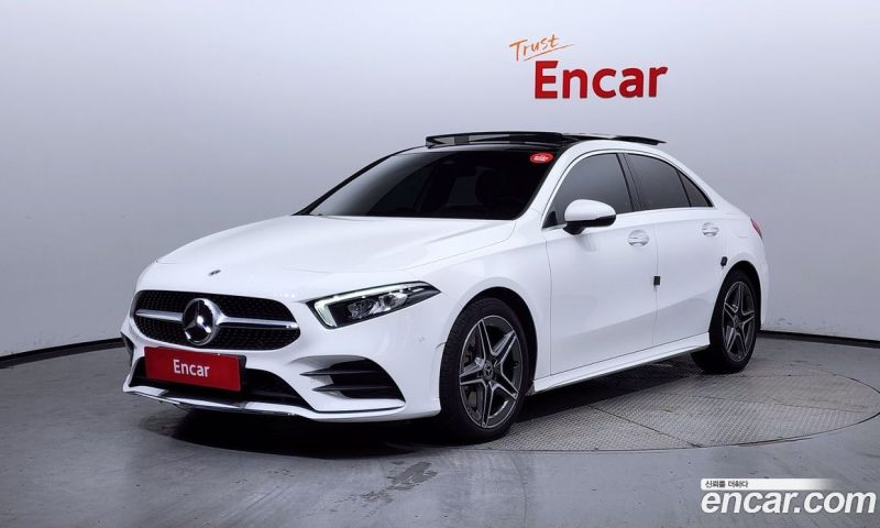 Mercedes Benz A-Class A250 4MATIC Sedan