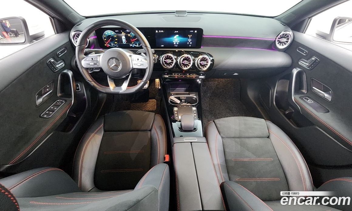 Mercedes Benz A-Class A250 4MATIC Sedan