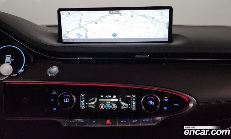 Genesis GV70 2.5T Gasoline 2WD