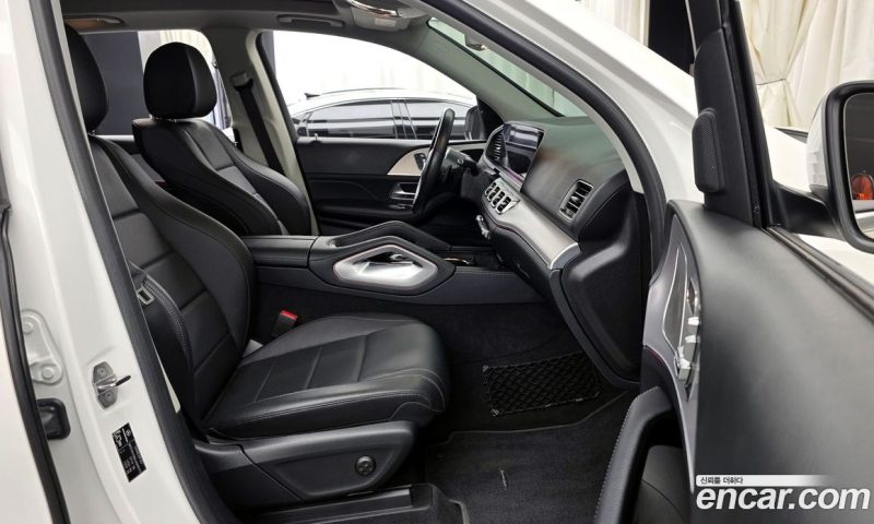 Mercedes Benz GLE-Class GLE300d 4MATIC