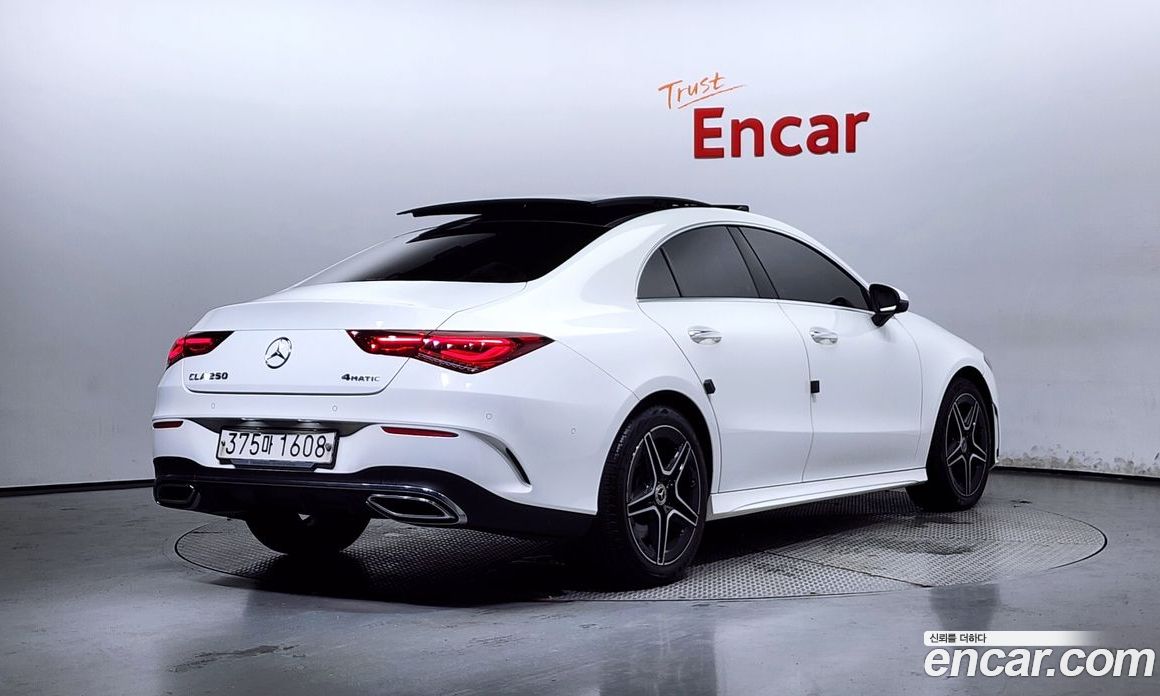 Mercedes Benz CLA-Class CLA250 4MATIC