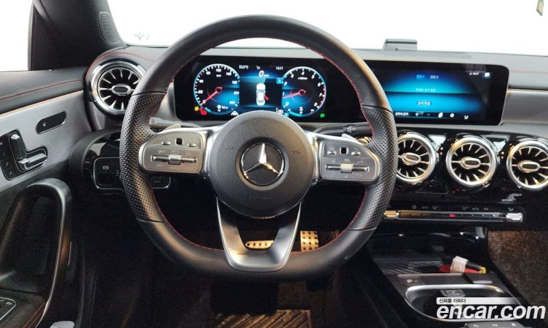Mercedes Benz CLA-Class CLA250 4MATIC