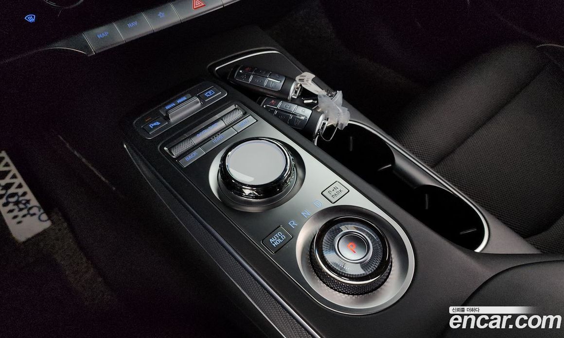 Genesis GV70 2.5T Gasoline 2WD