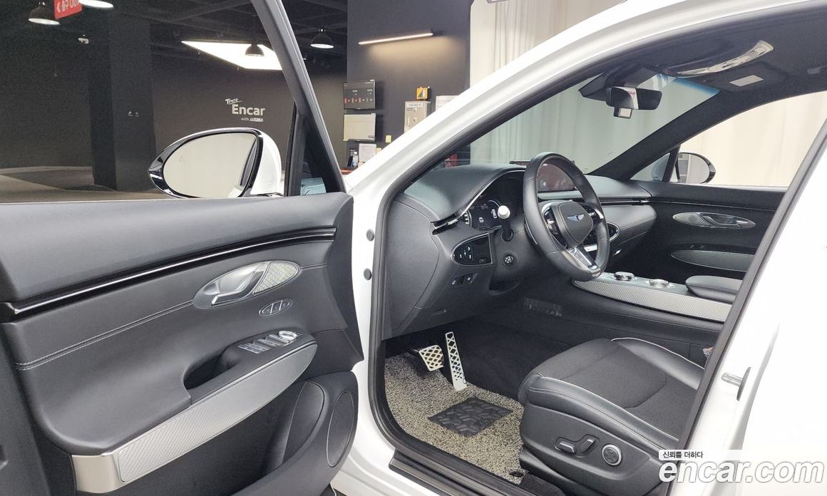 Genesis GV70 2.5T Gasoline 2WD