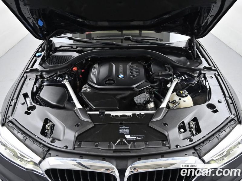 BMW 5-Series 520D M Sport Package Plus