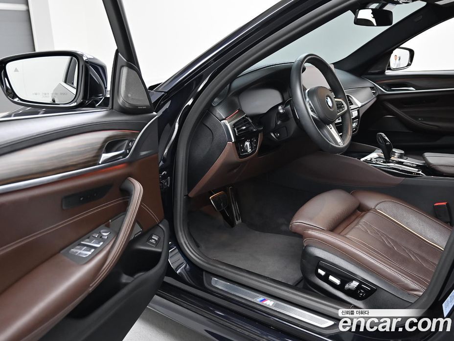 BMW 5-Series 520D M Sport Package Plus