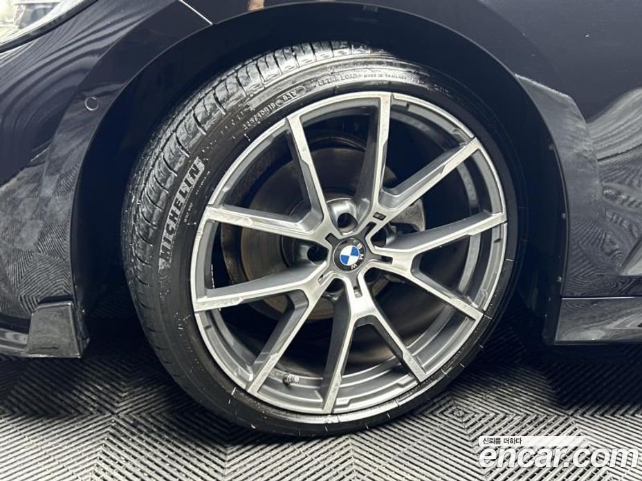 BMW 3-Series i320 M Sport