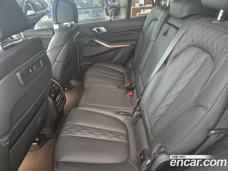 BMW X5 xDrive i40 xLine
