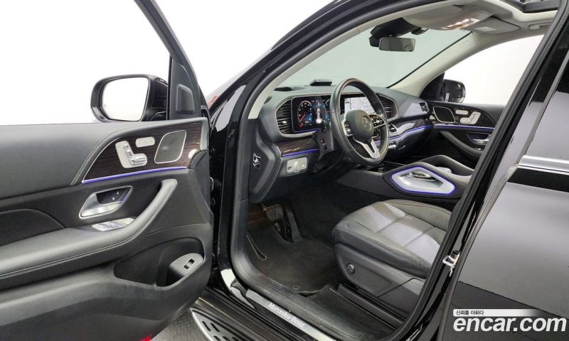Mercedes Benz GLE-Class GLE300d 4MATIC