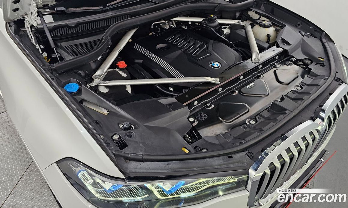 BMW X7 xDrive i40 M Sport 6STR