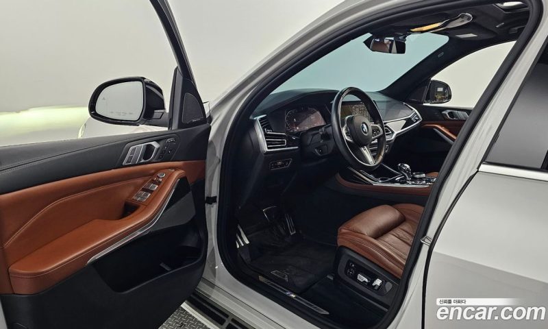BMW X7 xDrive i40 M Sport 6STR
