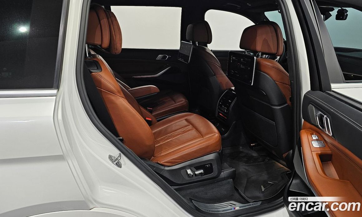 BMW X7 xDrive i40 M Sport 6STR