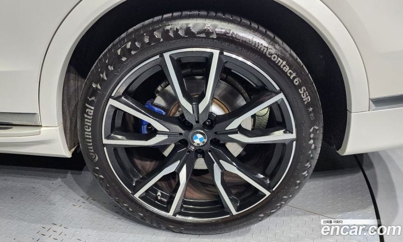 BMW X7 xDrive 40D M Sport 6STR