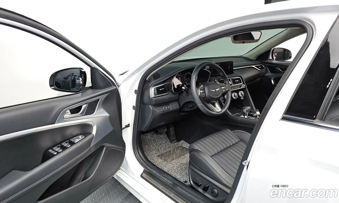 Genesis G70 Gasoline 2.0T 2WD