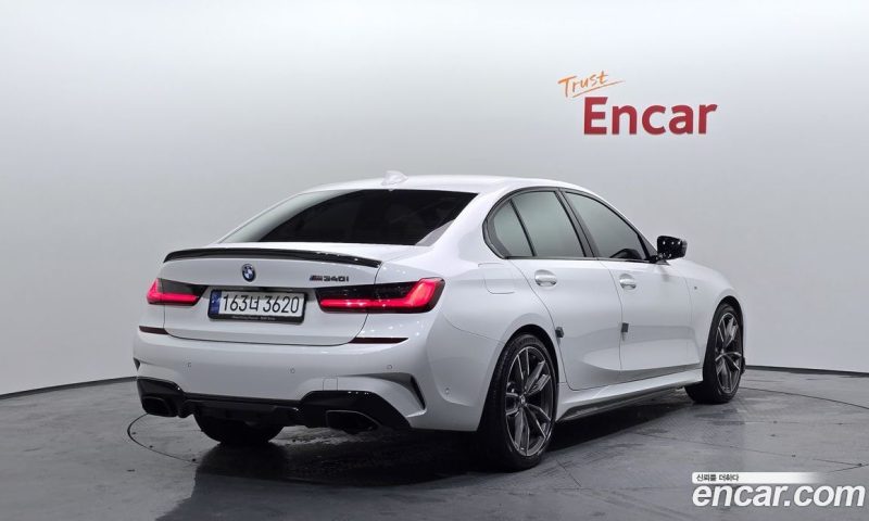 BMW 3-Series M340i