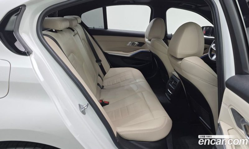 BMW 3-Series M340i