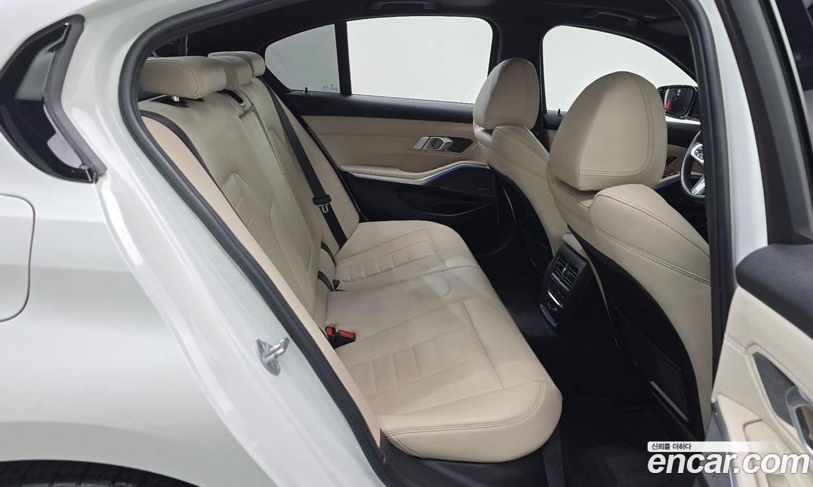 BMW 3-Series M340i