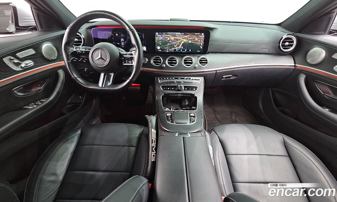 Mercedes Benz E-Class E220d 4MATIC AMG Line