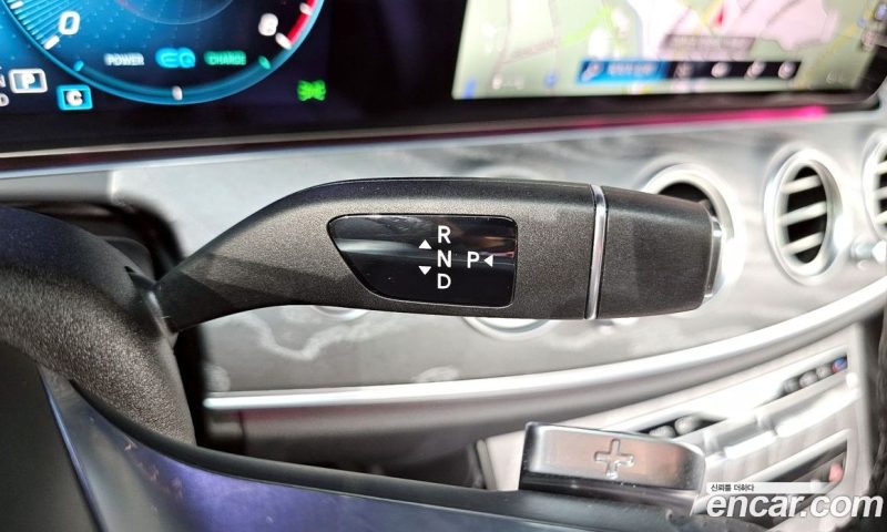 Mercedes Benz E-Class E350 4MATIC AMG Line