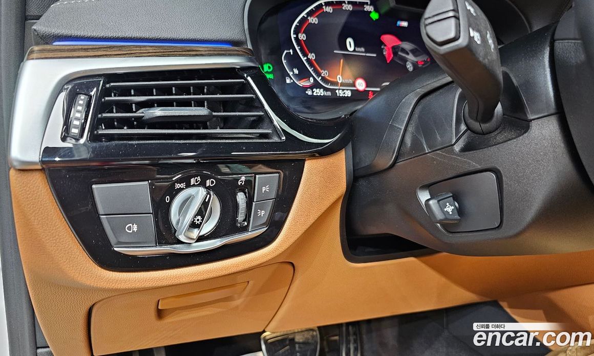 BMW 5-Series i520 M Sport