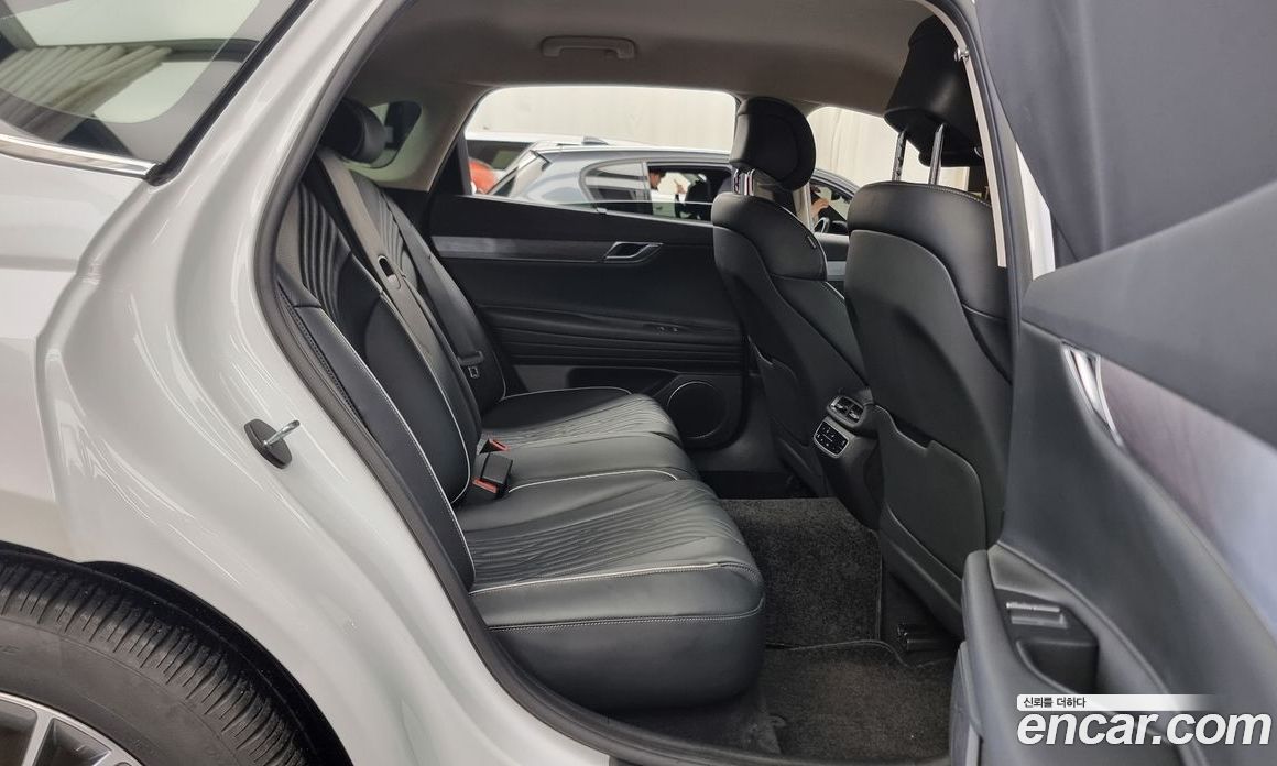 Genesis G80 Gasoline 2.5 Turbo 2WD