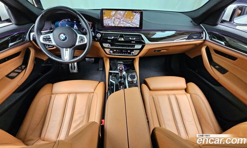BMW 5-Series i520 M Sport