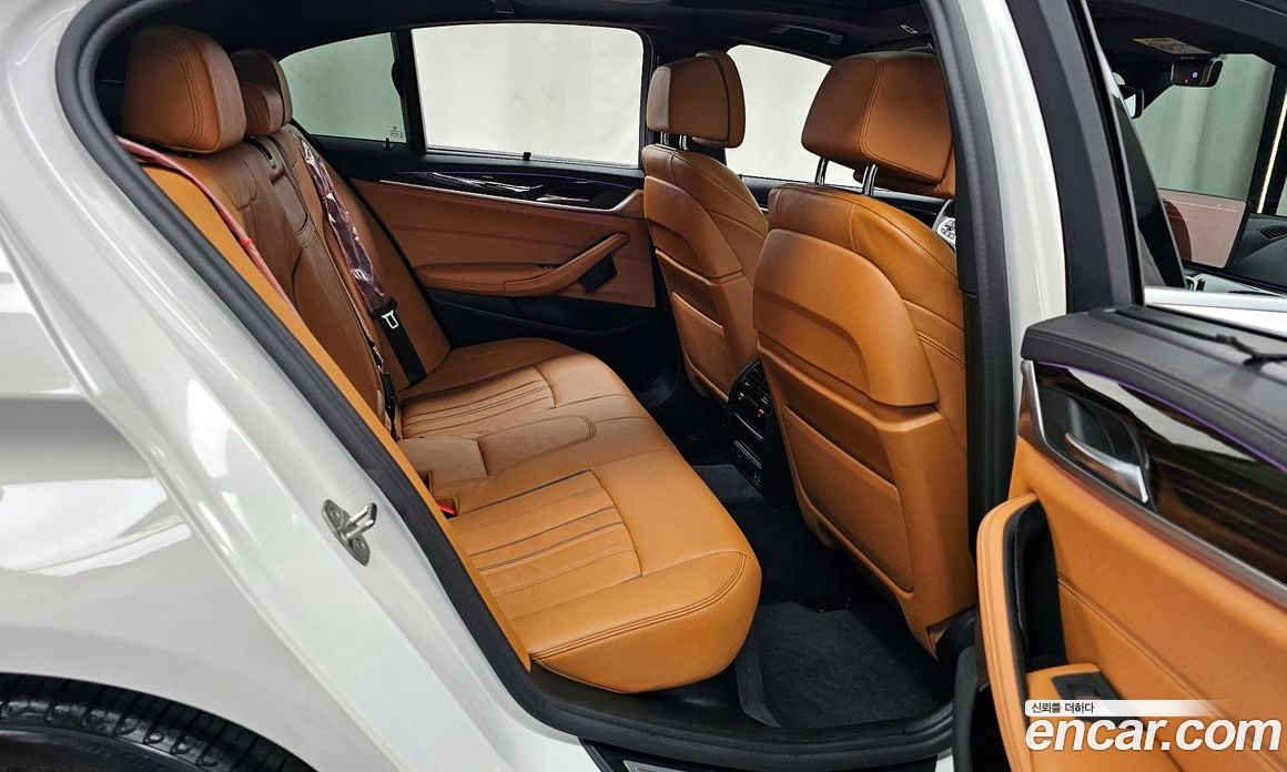 BMW 5-Series i520 M Sport