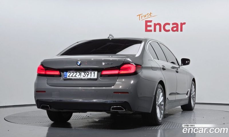 BMW 5-Series i530 Luxury