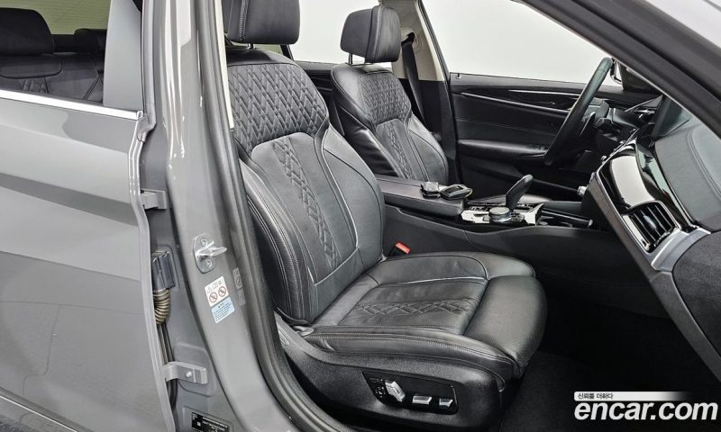 BMW 5-Series i530 Luxury