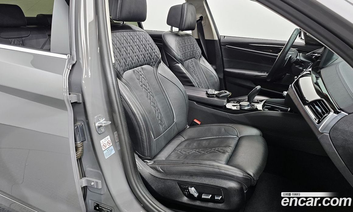 BMW 5-Series i530 Luxury