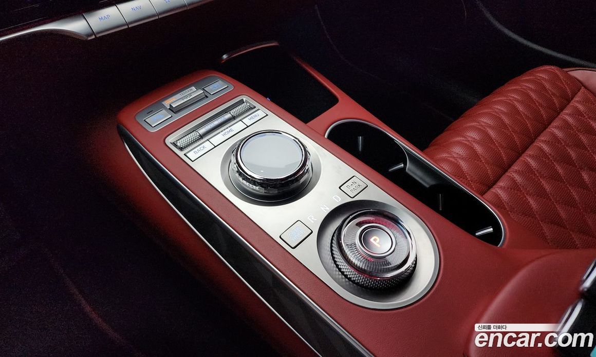 Genesis GV70 2.5T Gasoline AWD