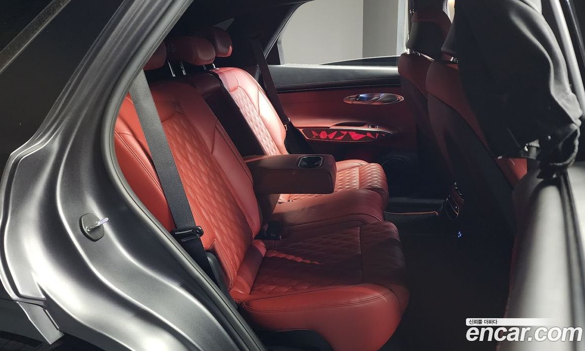 Genesis GV70 2.5T Gasoline AWD