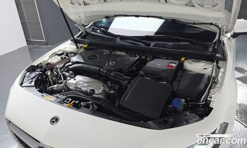 Mercedes Benz A-Class A220 Hatchback