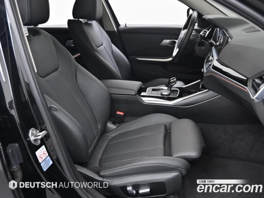 BMW 3-Series i320