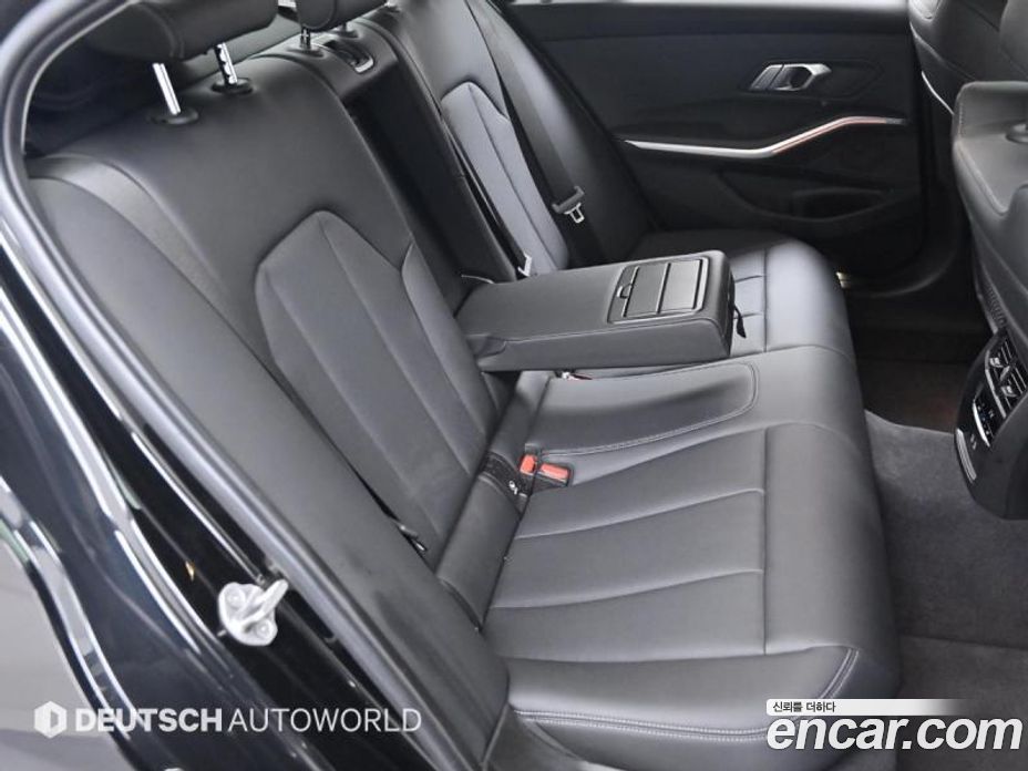 BMW 3-Series i320