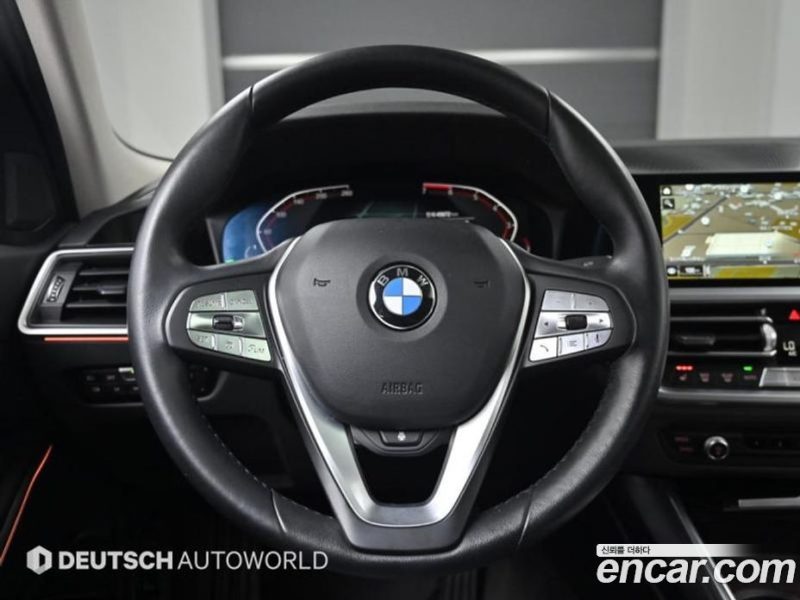 BMW 3-Series i320