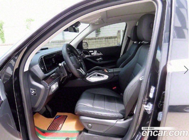 Mercedes Benz GLE-Class GLE300d 4MATIC