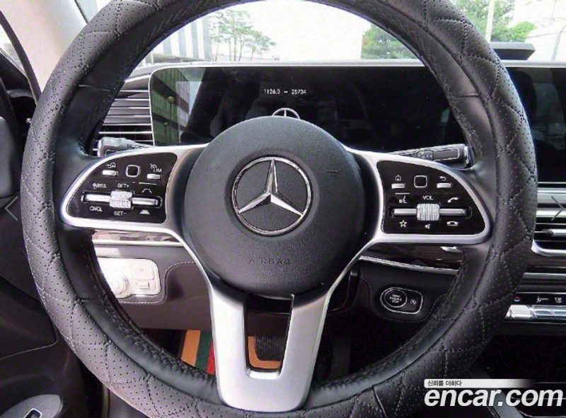Mercedes Benz GLE-Class GLE300d 4MATIC